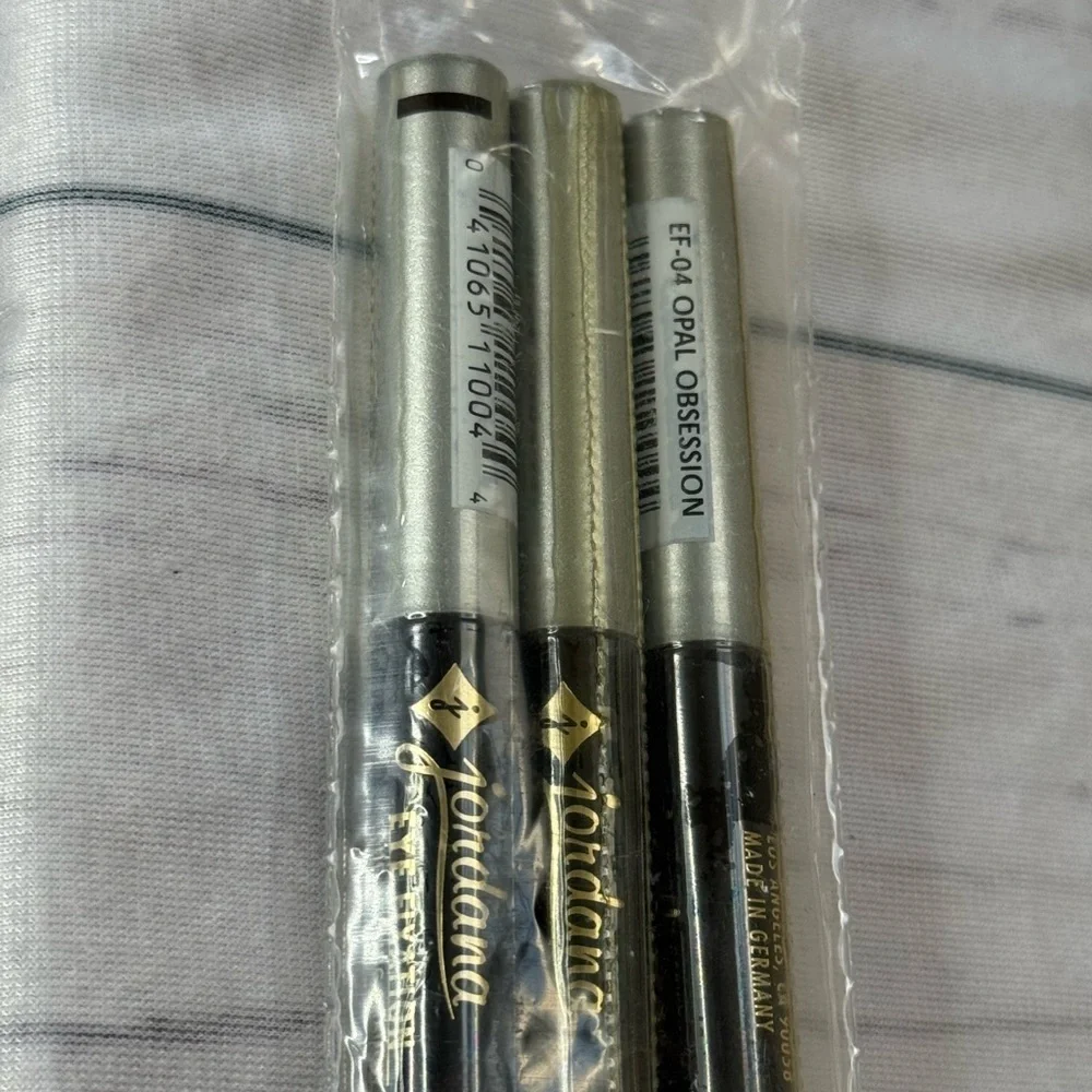 Jordana Eye Fixation Eye Shadow